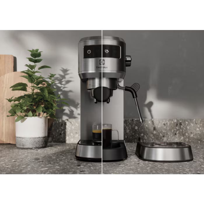 ELECTROLUX E6EC1-6ST Aparat Espresso